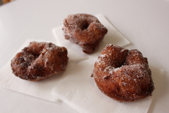 Agnes' Portuguese Bake Shop()