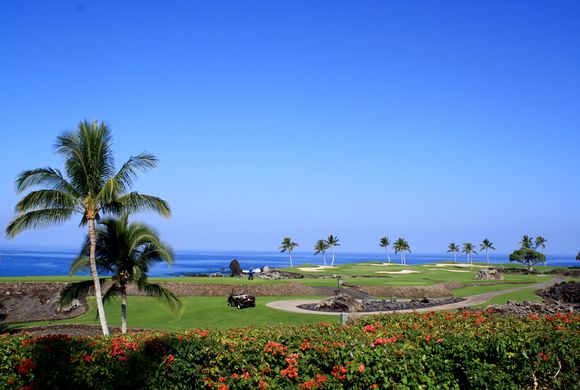ビッグアイランド、ハワイ島でホテルもビーチもゴルフ場もある1大リゾート、マウナラニ・リゾート