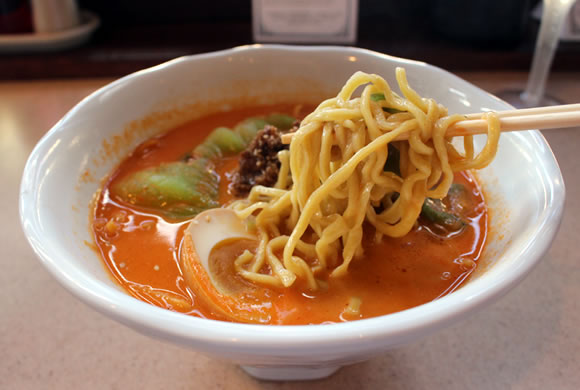 ハワイの美味しいラーメン店、アグラーメン・ビストロ