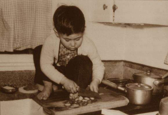 アラン・ウォンズなどハワイならではの料理、ハワイ・リージョナル・キュイジーヌの第一人者、アラン・ウォンの初めての料理