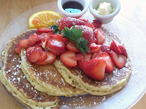 九州の皆さんに朗報 カフェ カイラ のパンケーキが福岡に Myハワイ歩き方