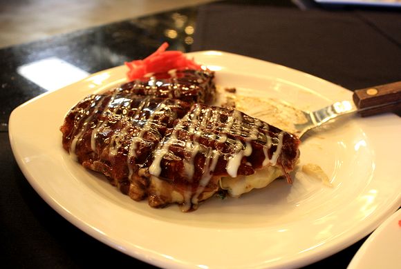 お好み焼きや焼きそばなどの鉄板焼きが楽しめるレストランNagomi