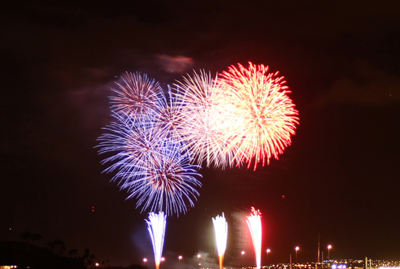 ハワイの新年カウントダウン花火大会情報