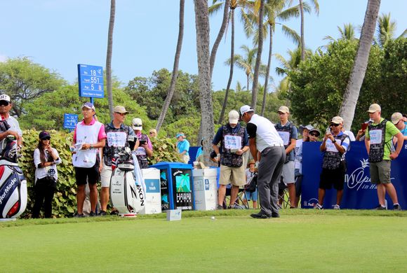 ハワイのカハラ地区にある名門ゴルフクラブ、ワイアラエカントリークラブで行われるゴルフトーナメント「ソニーオープン」での松山英樹選手