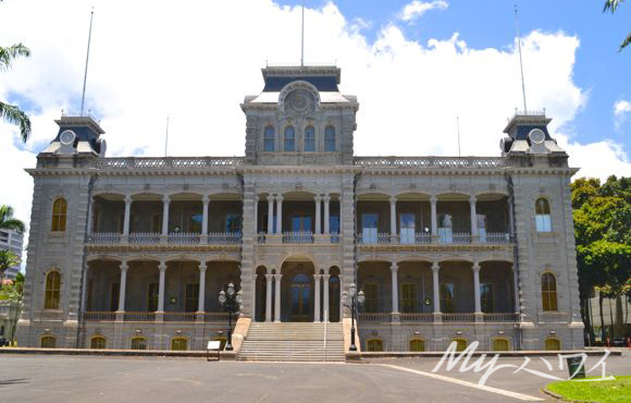 iolani_palace