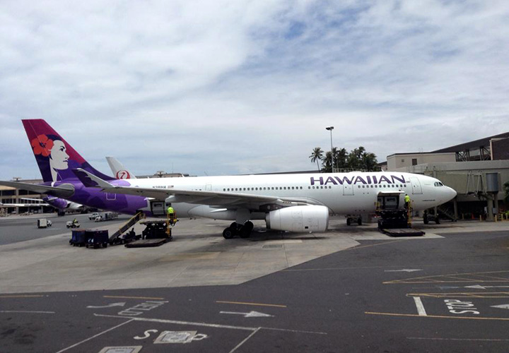 ハワイアン航空、従業員7人が集団訴訟